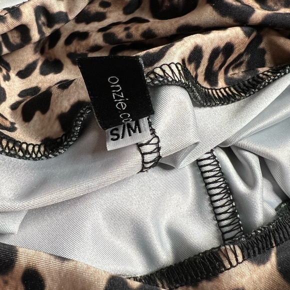 ONZIE High Rise Basic Midi Tropical Camo Print Legging S/M - Picture 5 of 5